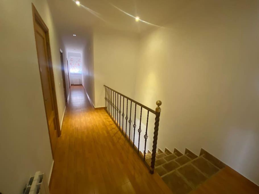 Graja de Iniesta Agradable Casa Con Chimenea Interior Y Barbacoa.ヴィラ エクステリア 写真